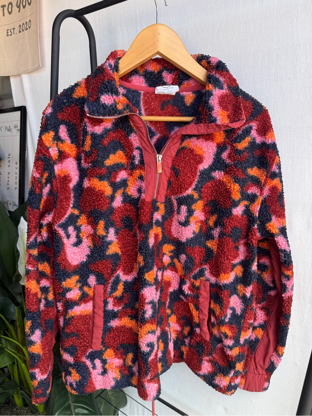Sage Collective Plush Sherpa Pullover Quarter Zip in Pink & Red Pattern / Size L